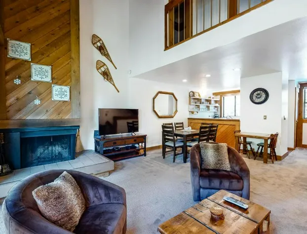 Delightful Northstar Condo hotel detail image 4