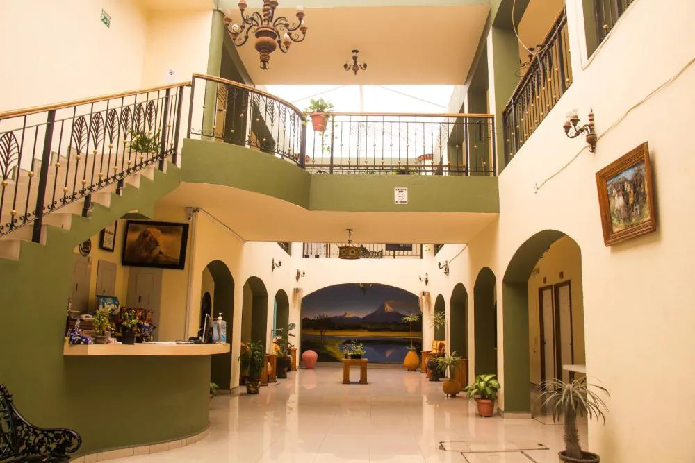 Hotel Morelos Colima hotel hero