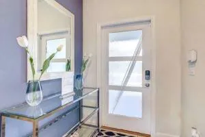 Breathtaking 2 stories Townhome with Free Waterpark and resort amenities hotel detail image 4