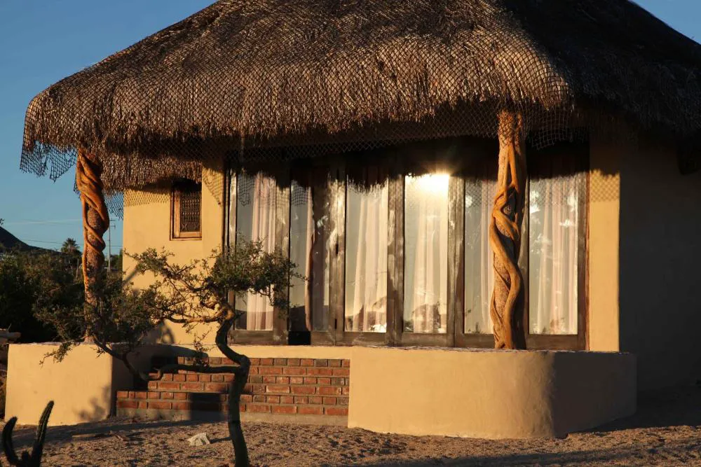 Nomada hotel hotel hero