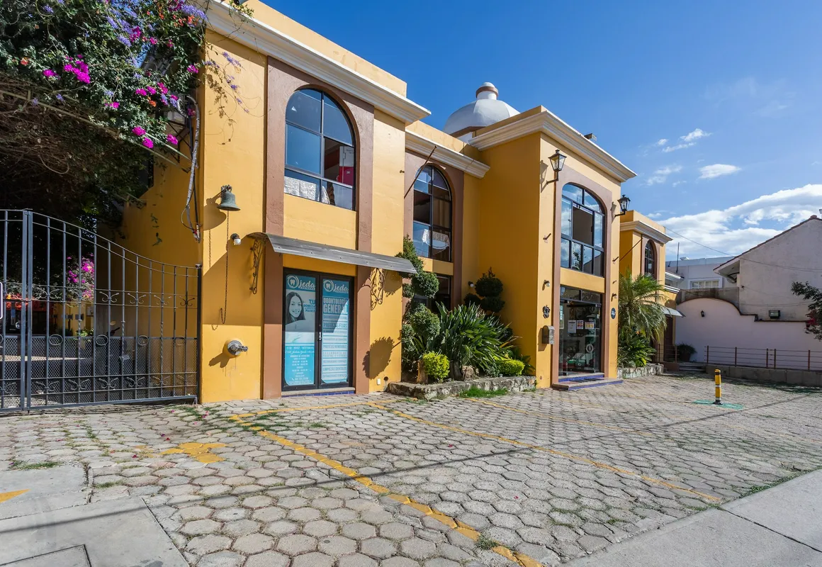 Hotel Angel Inn hotel hero