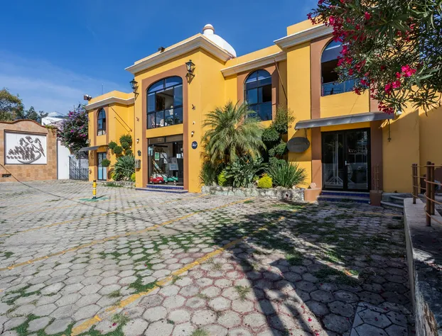 Hotel Angel Inn hotel detail image 1