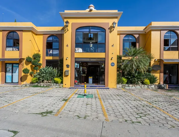 Hotel Angel Inn hotel detail image 2