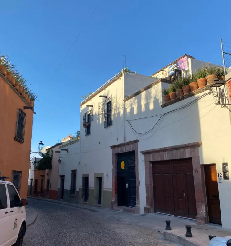 Hotel del Sol hotel hero