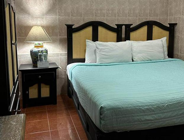 Hotel del Sol hotel detail image 4