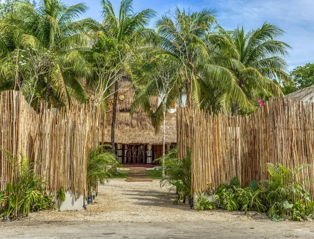 Mia Tulum Beachfront Resort - Ocean View Suites and Beach Club hotel detail image 1