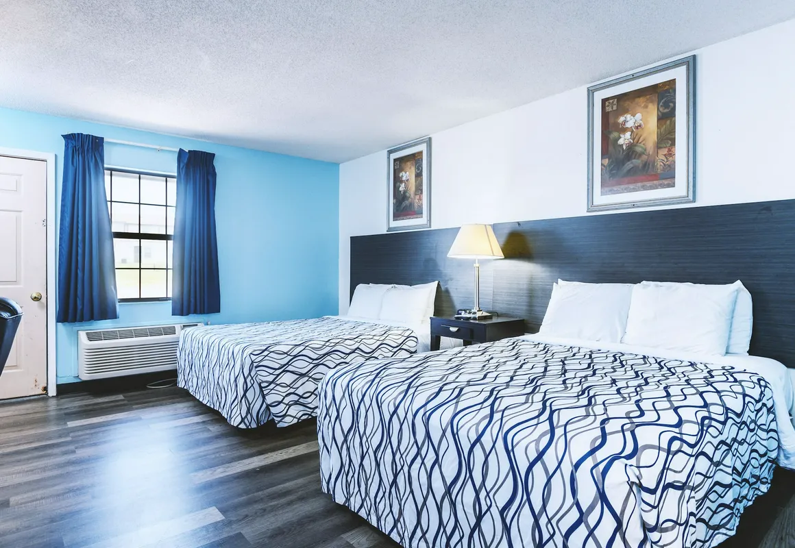 Blue Way Inn & Suites Wellington hotel hero