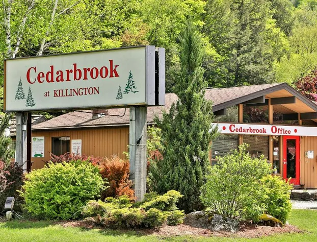 Cedarbrook Standard Hotel Room 204 hotel detail image 2