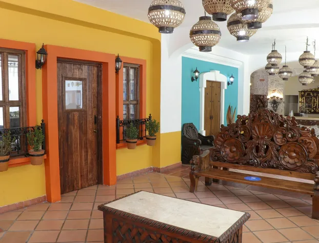 Los Arcos Suites hotel detail image 3