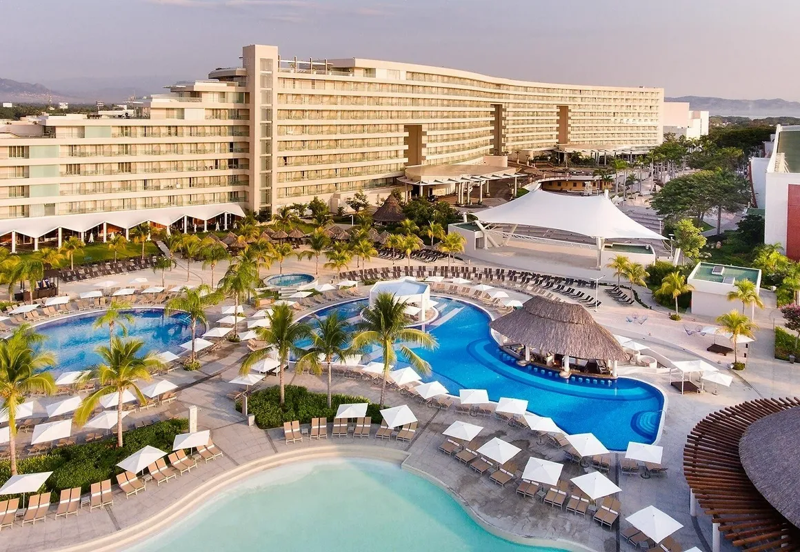 Palacio Mundo Imperial All Inclusive Resort hotel hero