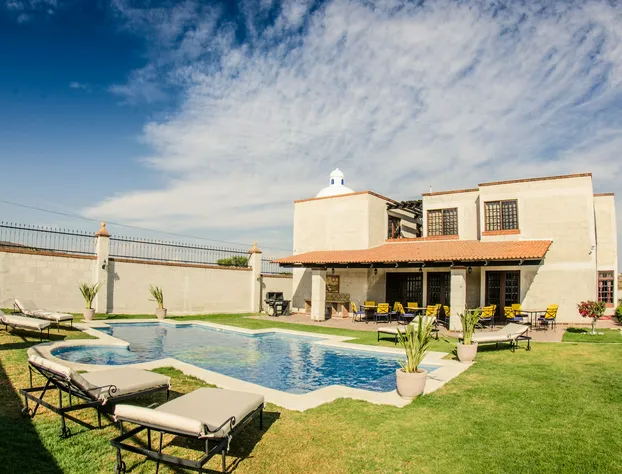 BLACK club SMA hotel detail image 1