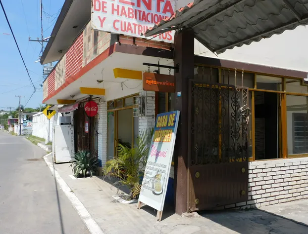 Casa De Huespedes Nayomi By Rotamundos hotel detail image 4