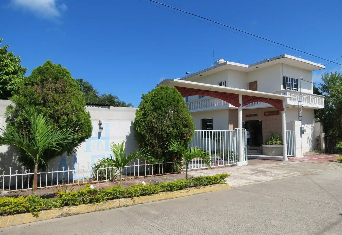 Hotel Albri by Rotamundos hotel hero