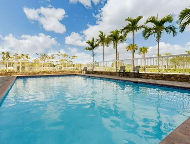 Fairfield by Marriott Inn & Suites Homestead Florida City hotel detail image 1