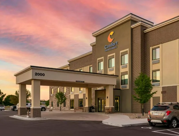 Comfort Inn & Suites hotel detail image 2