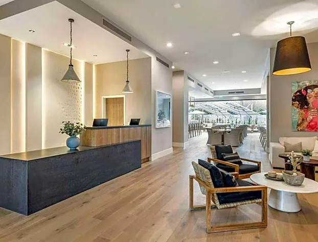 Cambria Hotel Calabasas - Malibu hotel detail image 3