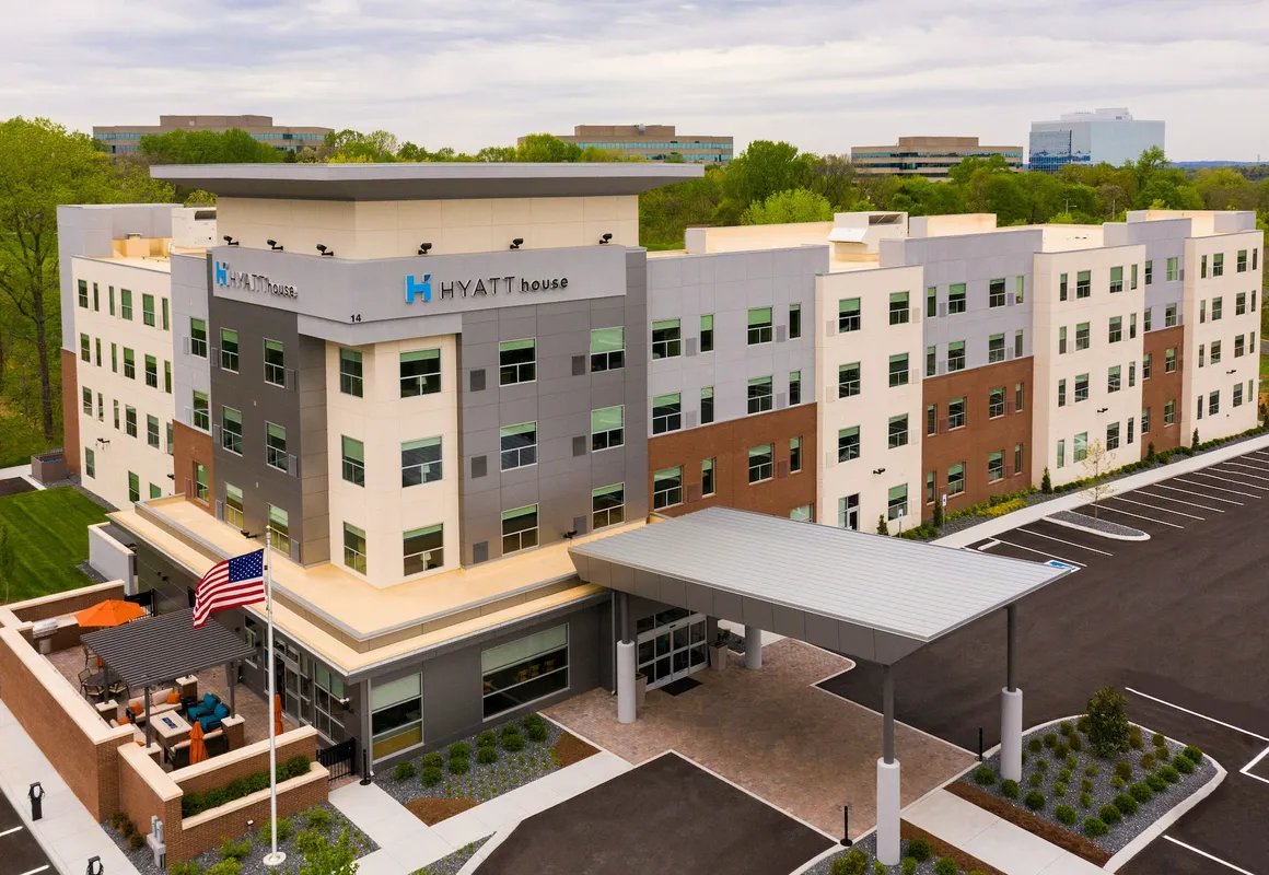 Hyatt House Nashville Airport hotel hero