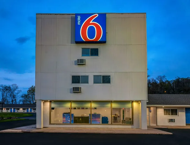 Motel 6 Bellville, OH - Mid Ohio hotel detail image 1