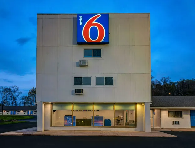 Motel 6 Bellville, OH - Mid Ohio hotel detail image 1
