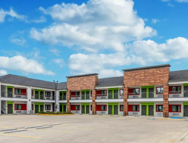 Americas Best Value Inn & Suites Kingwood IAH Airport hotel detail image 4