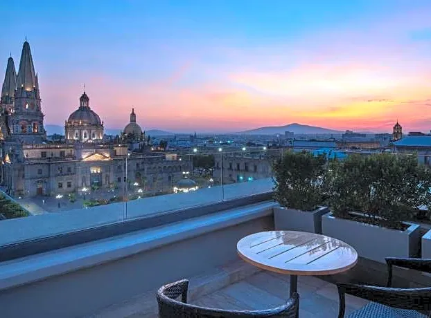 DoubleTree by Hilton Guadalajara Centro Historico hotel detail image 4