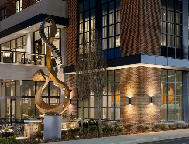 Valley Hotel Homewood Birmingham, Curio Collection by Hilton hotel detail image 3