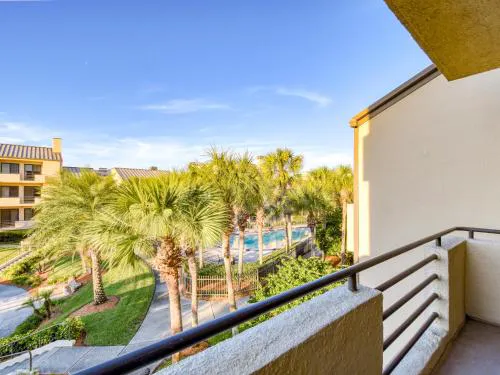 Spinnakers Reach by Vtrips hotel detail image 1