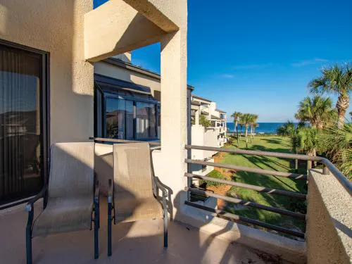 Spinnakers Reach by Vtrips hotel detail image 3