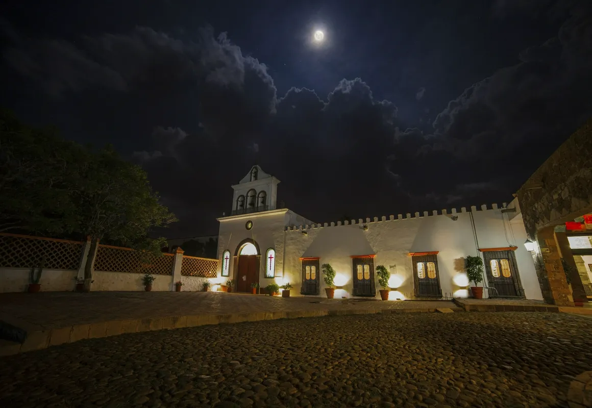 Mision La Muralla hotel hero