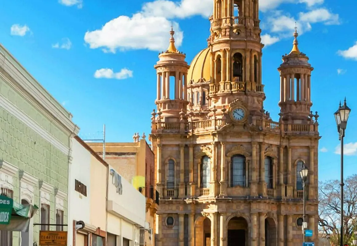 Posada La Fuente hotel hero