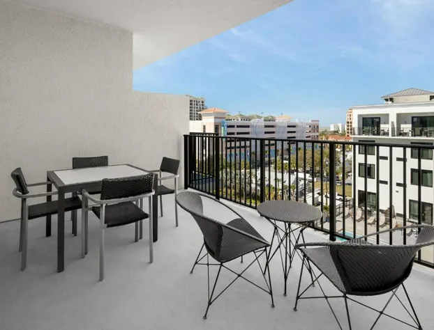 Courtyard by Marriott Clearwater Beach hotel detail image 2