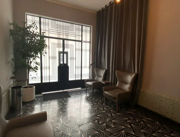 Suites Alcazar hotel detail image 4