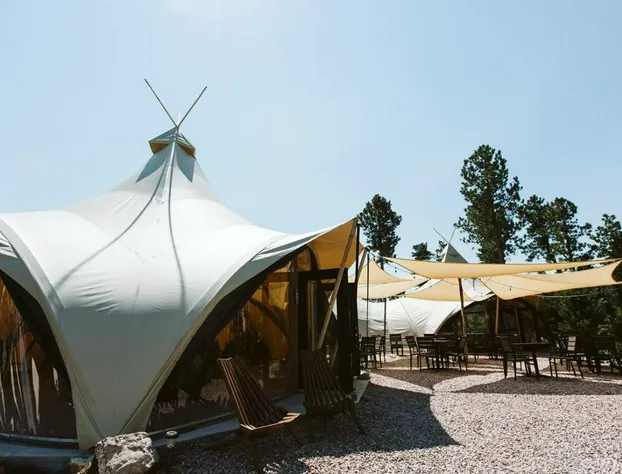 Under Canvas Mount Rushmore hotel detail image 2