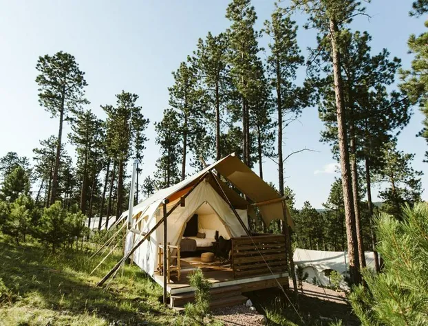 Under Canvas Mount Rushmore hotel detail image 4