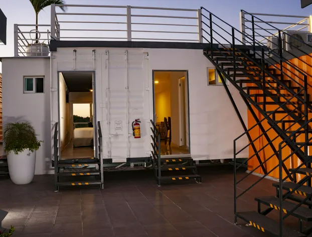 Container Inn Hotel Aeropuerto hotel detail image 2