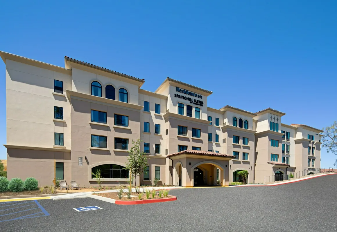 SpringHill Suites by Marriott Valencia hotel hero