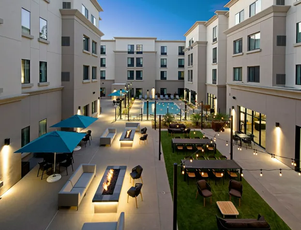 SpringHill Suites by Marriott Valencia hotel detail image 1