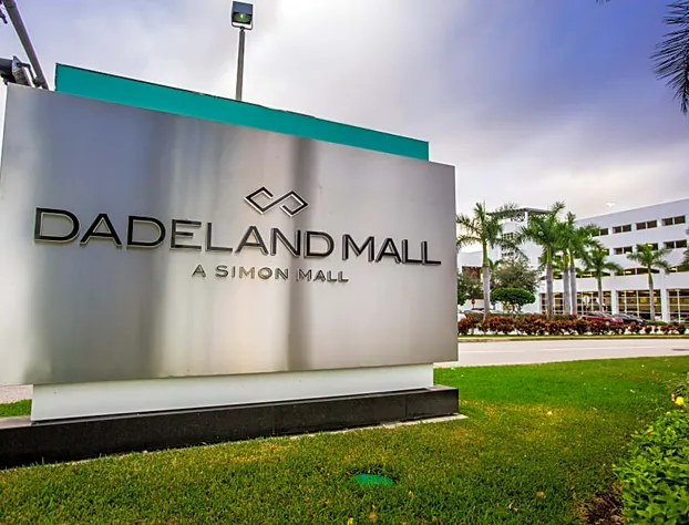 AC Hotel by Marriott Miami Dadeland hotel detail image 2