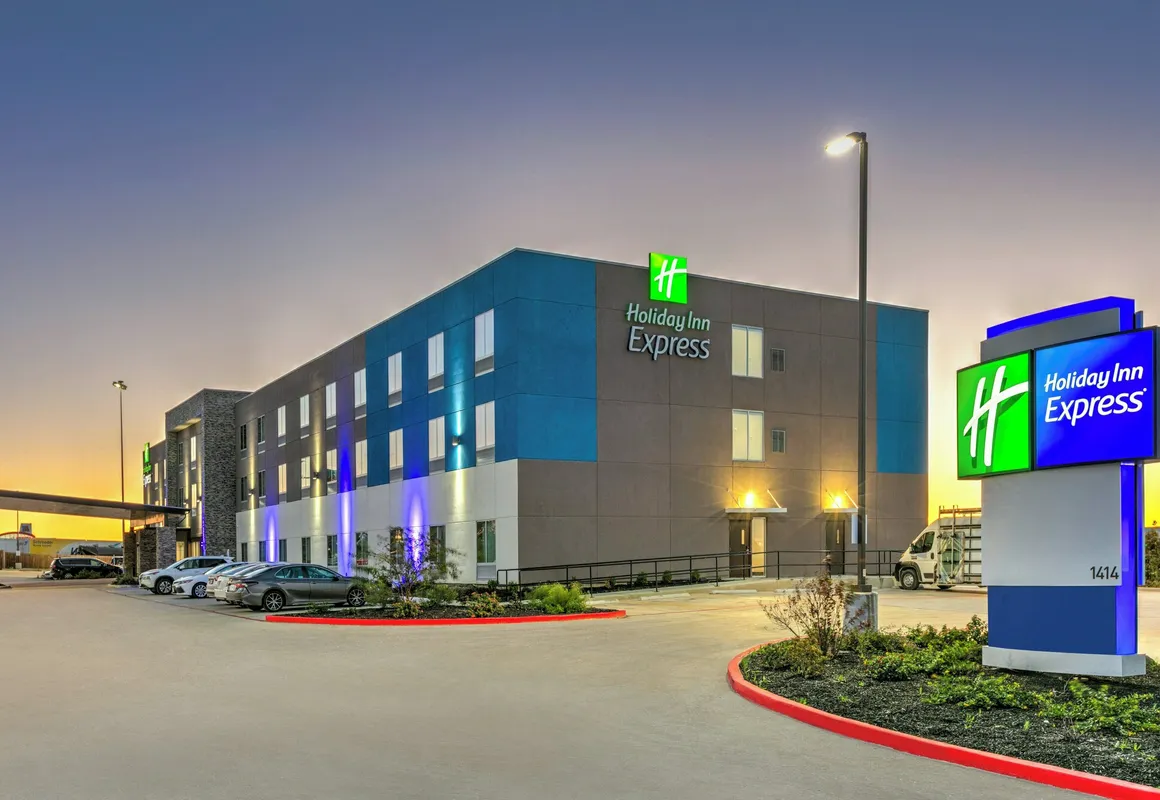 Holiday Inn Express San Antonio East I 10 by IHG hotel hero