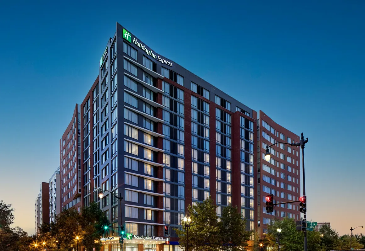 Holiday Inn Express Washington DC Downtown by IHG hotel hero
