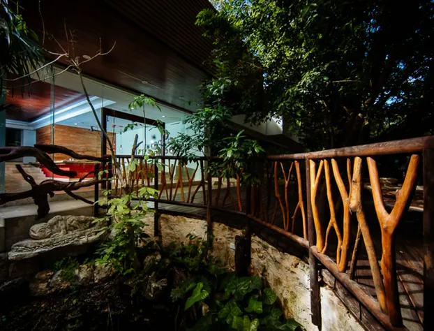 Stunning and Private 1BR condo near the beach by Happy Address hotel detail image 2