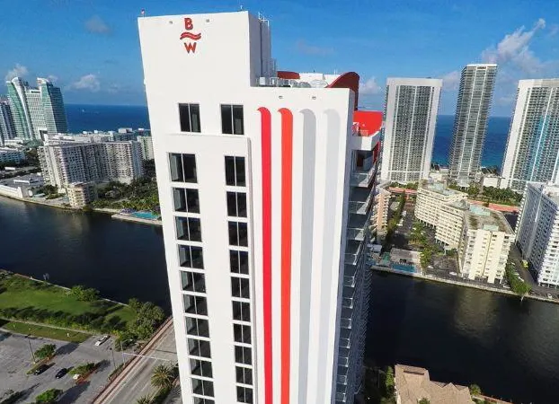 Bwalk Resort Rentals hotel detail image 2