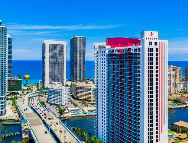 Bwalk Resort Rentals hotel detail image 4