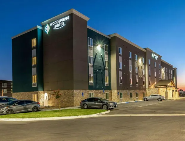 WoodSpring Suites Bakersfield Airport hotel detail image 4