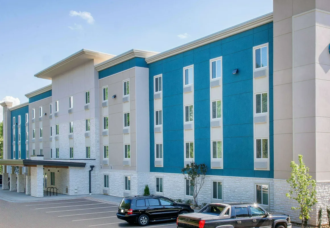Extended Stay America Select Suites Orlando Kissimmee hotel hero