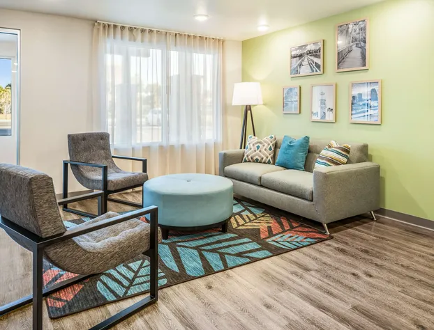 Extended Stay America Select Suites Orlando Kissimmee hotel detail image 1