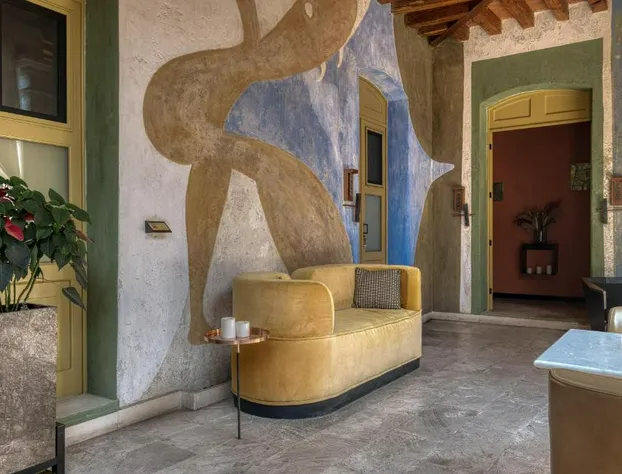 Pug Seal Oaxaca hotel detail image 3