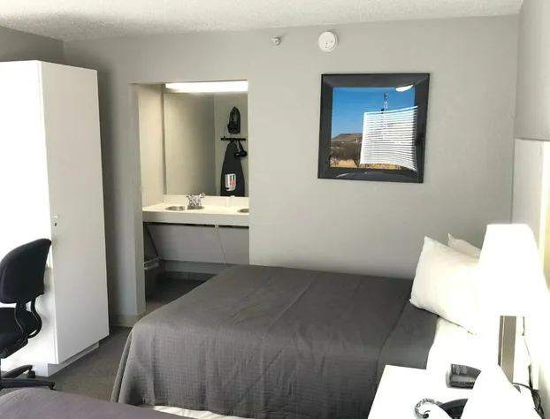 BestWay Inn Oklahoma City Airport hotel detail image 1