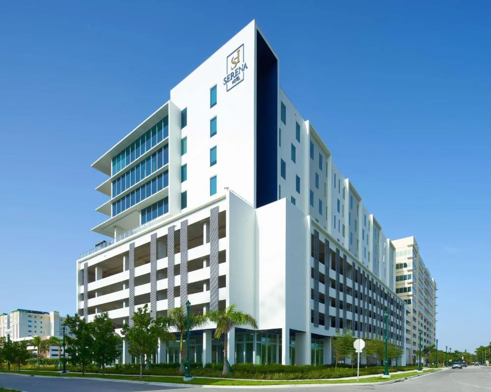 SERENA Hotel Aventura Miami, Tapestry Collection by Hilton hotel hero