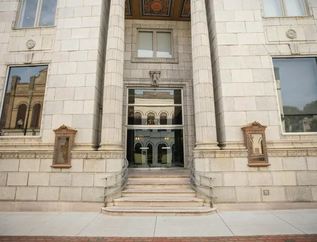 The Bee Hotel Danville hotel detail image 2